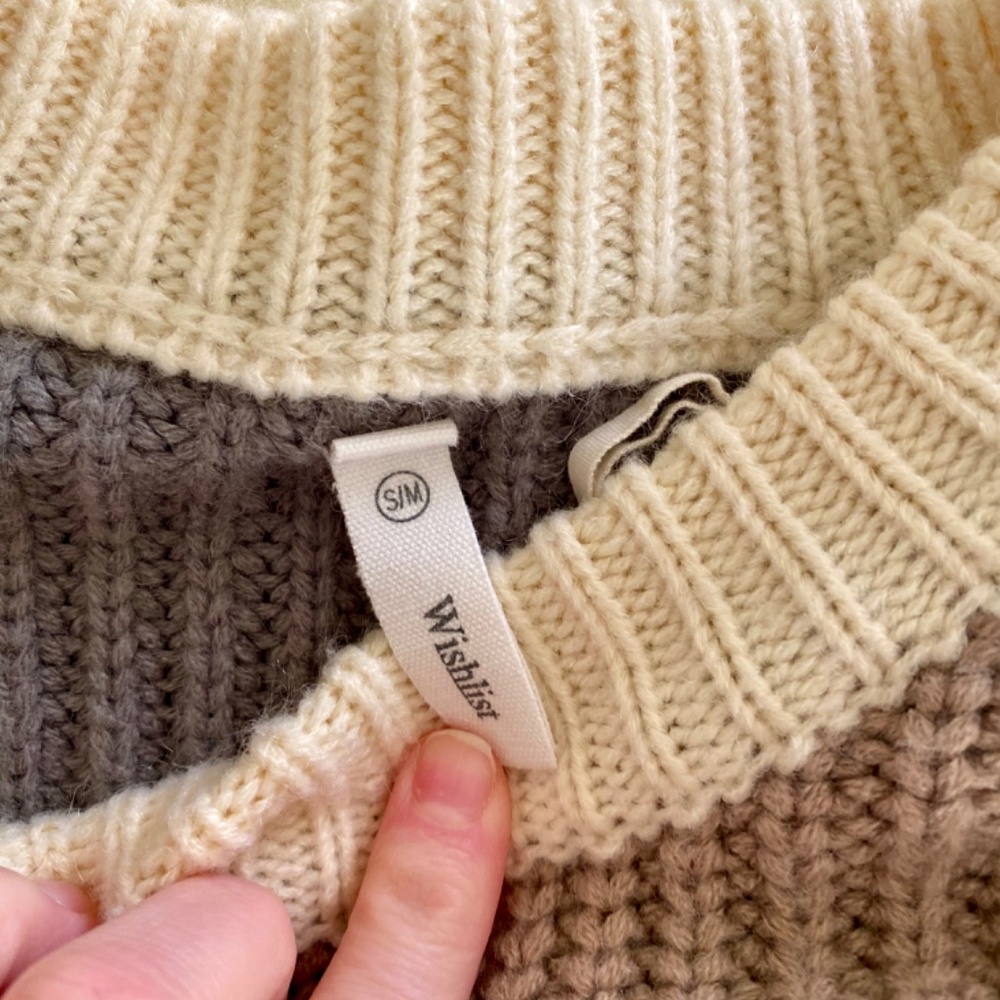 Color block sweater - Picture 3 of 3